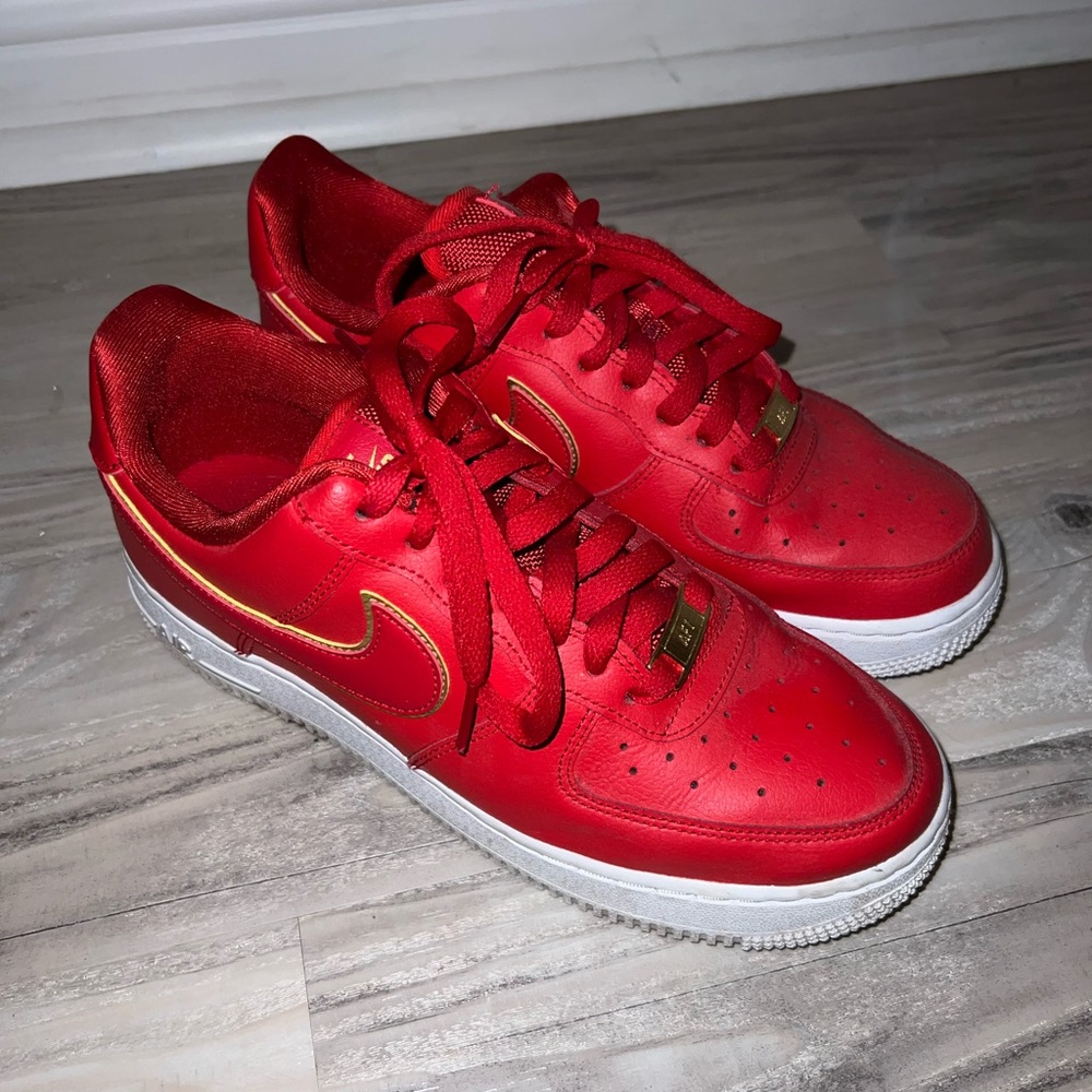 Nike Air Force 1